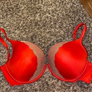 Plus Red Cacique Bra